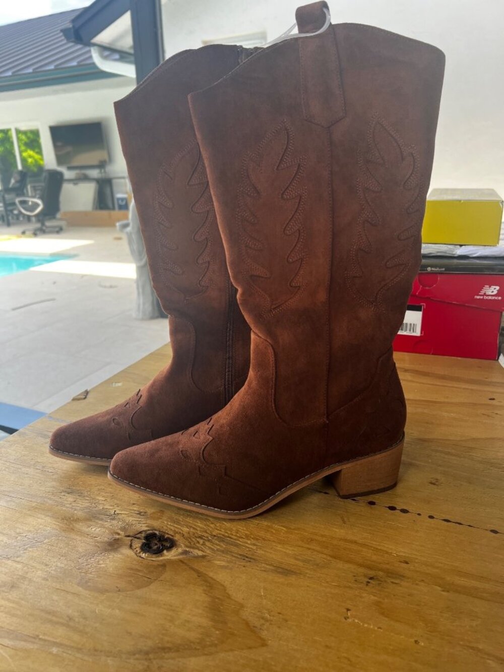 NWT Women's Brown Suede Cowgirl Boots Western Cowboy Boots Mid-Calf Fashion Boot